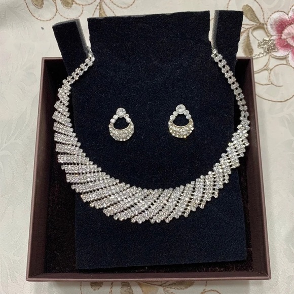 🇮🇹 Venice Italy Diamond Necklace & Earring Set - Picture 2 of 10